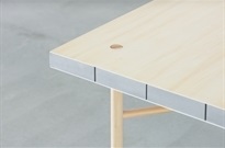 Sponge Table, mesa ultraligera de esponja